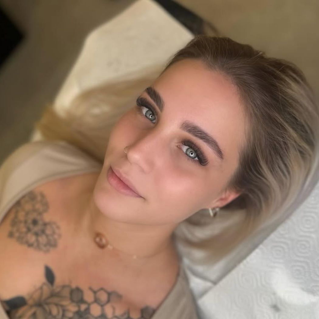 Wimpern & Augenbrauen